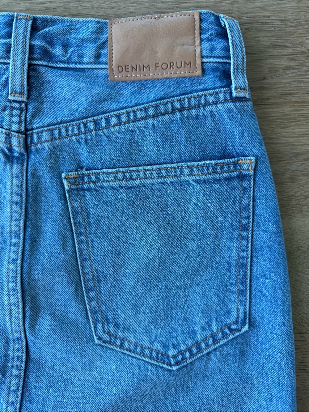 Aritzia Midi Denim Forum skirt sz 24 - Picture 10 of 12